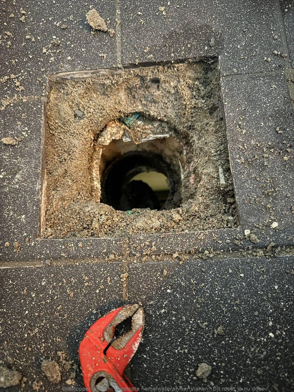 Verstopte hemelwaterafvoer Vianen? Dit moet je nu doen